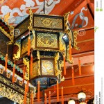 https://www.hongkongreis.nl/wp-content/uploads/2014/07/Po-Lin-Klooster-40275-752x1024.jpg