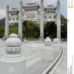 https://www.hongkongreis.nl/wp-content/uploads/2014/07/Po-Lin-Klooster-40276-752x1024.jpg